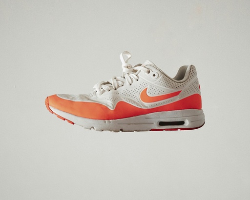 Fast running shoes